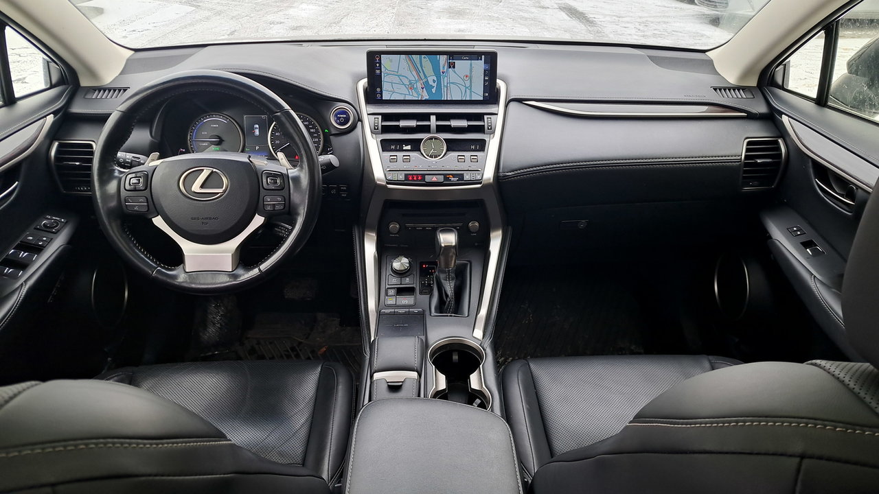 Lexus NX 300h 2019-35