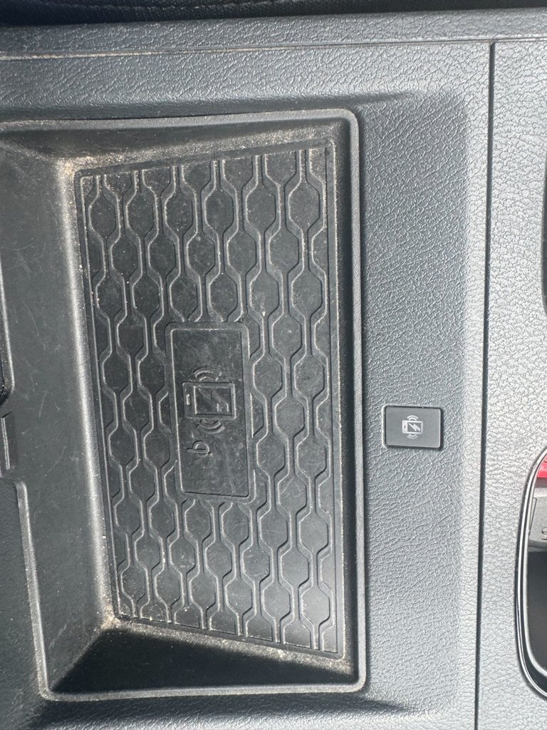 2022 Nissan Frontier-18