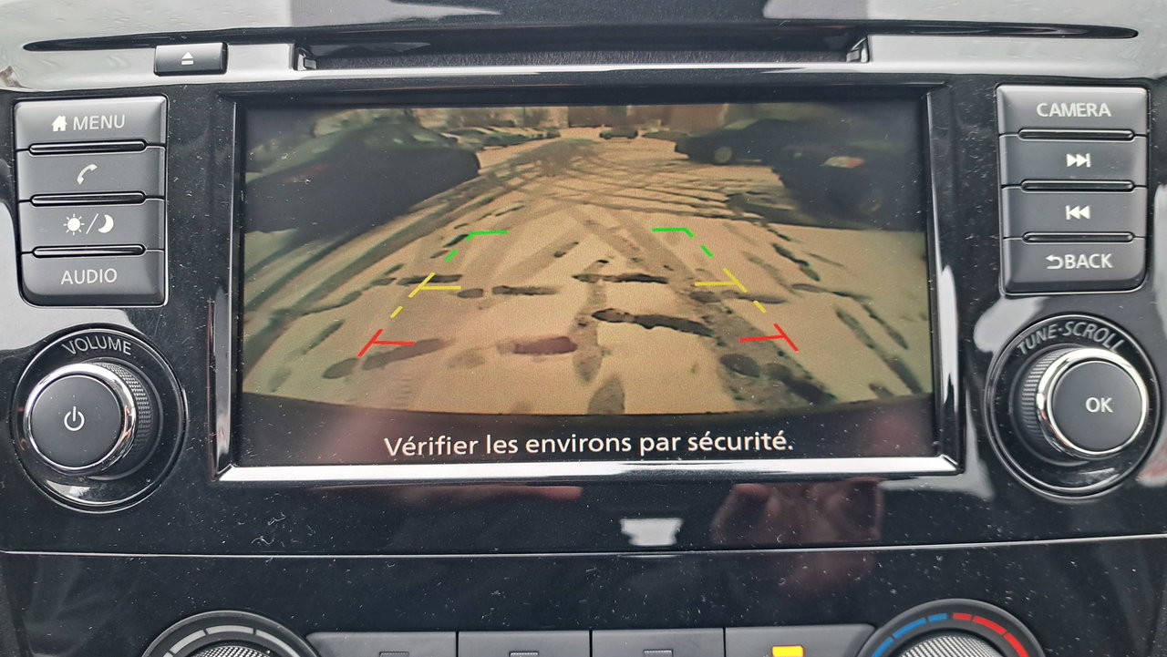 2021 Nissan Qashqai S-17