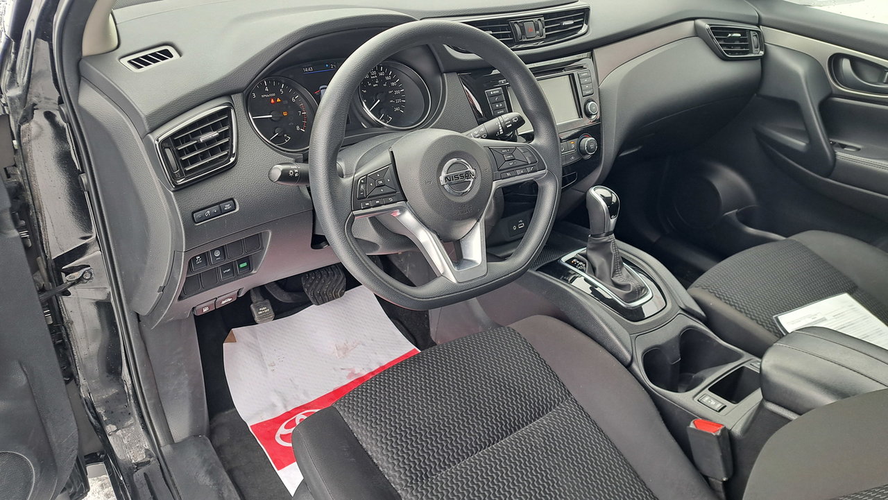 2021 Nissan Qashqai S-9