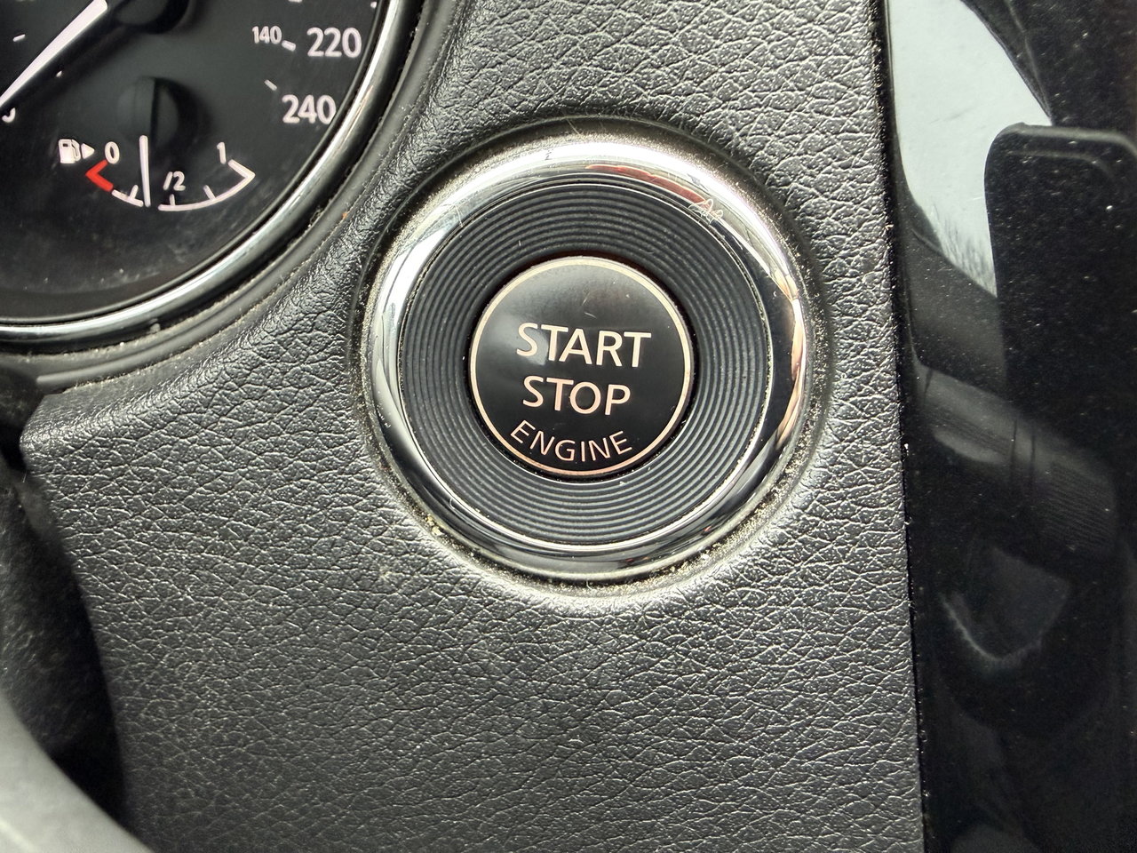 2018 Nissan Rogue SL-18