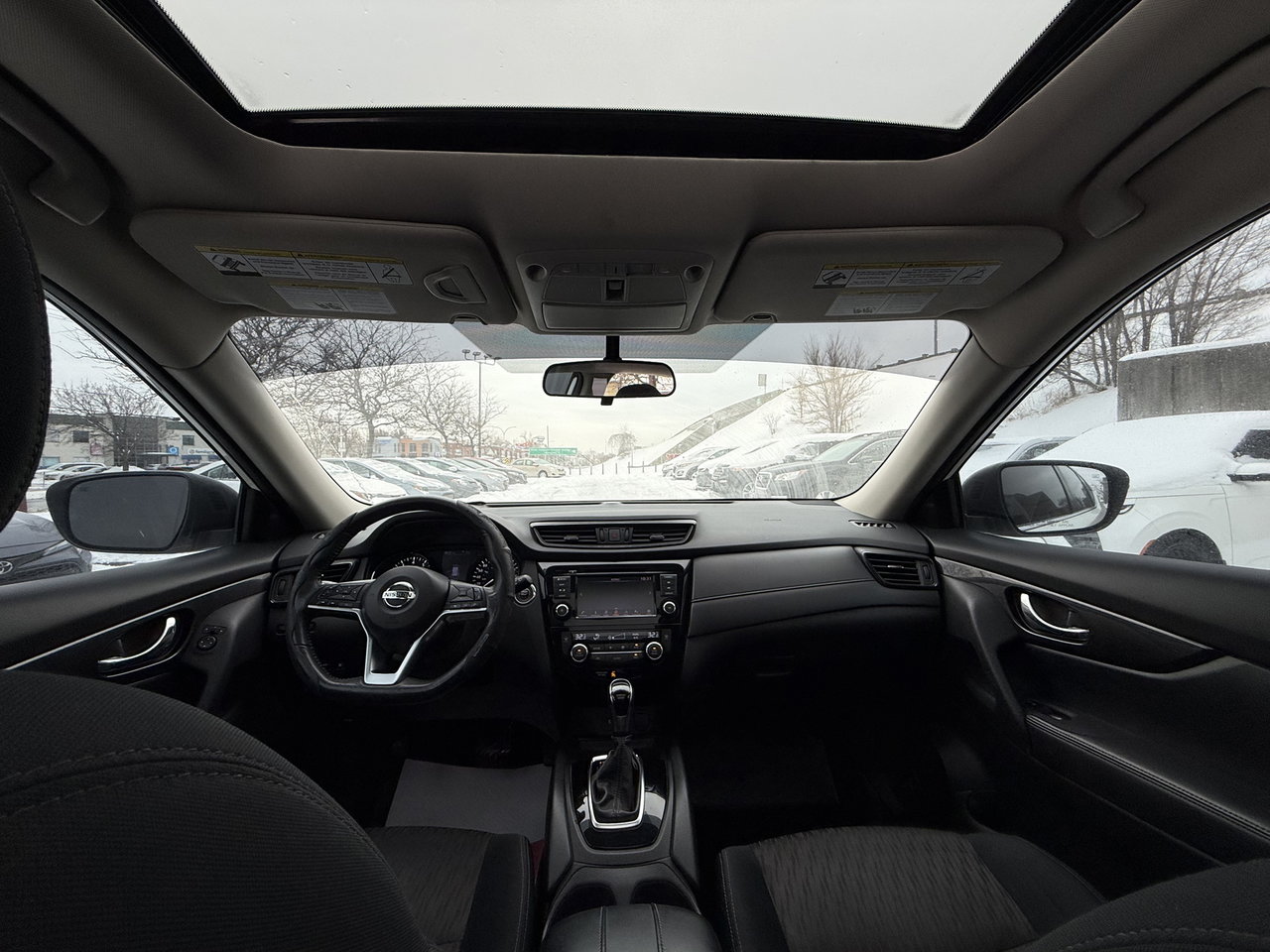 2018 Nissan Rogue SL-32