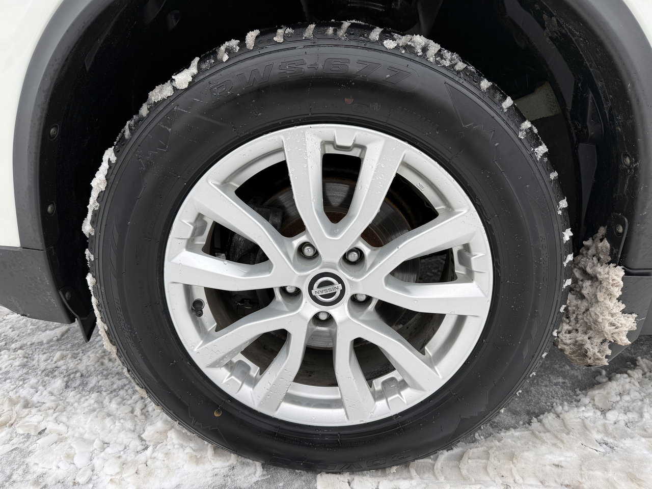 2018 Nissan Rogue SL-34