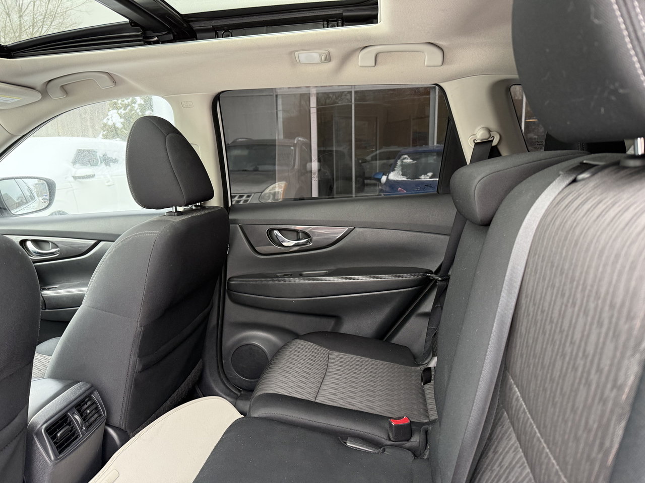 2018 Nissan Rogue SL-30