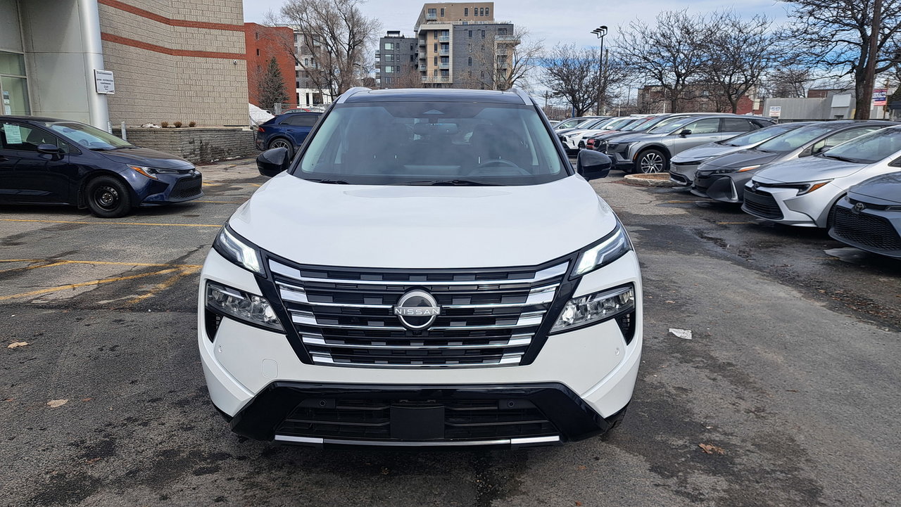 2024 Nissan Rogue Platinum-45