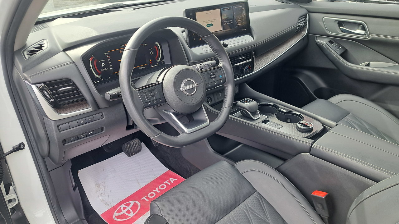 2024 Nissan Rogue Platinum-9