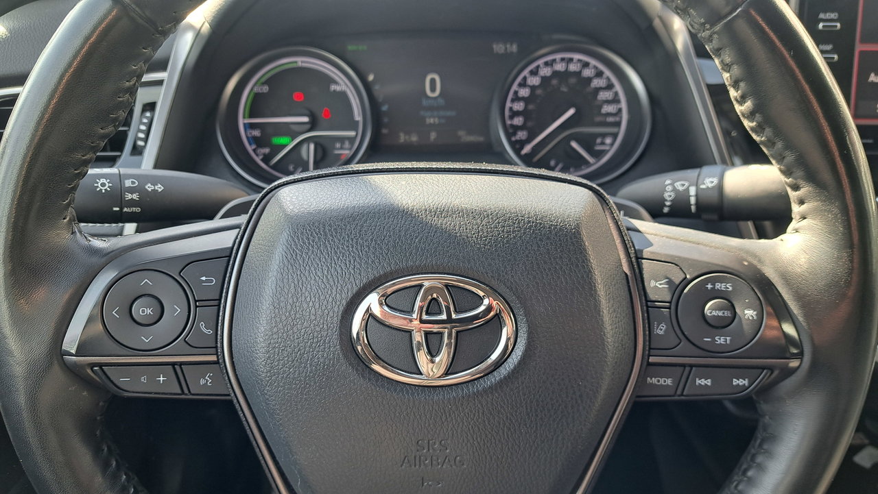 Toyota Camry Hybrid XSE 2023-10