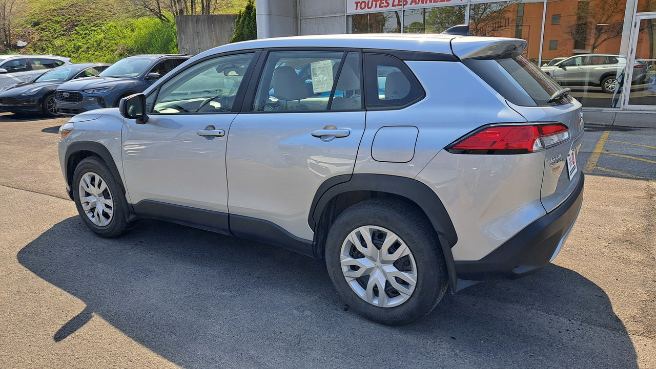 2023 Toyota Corolla Cross L-4