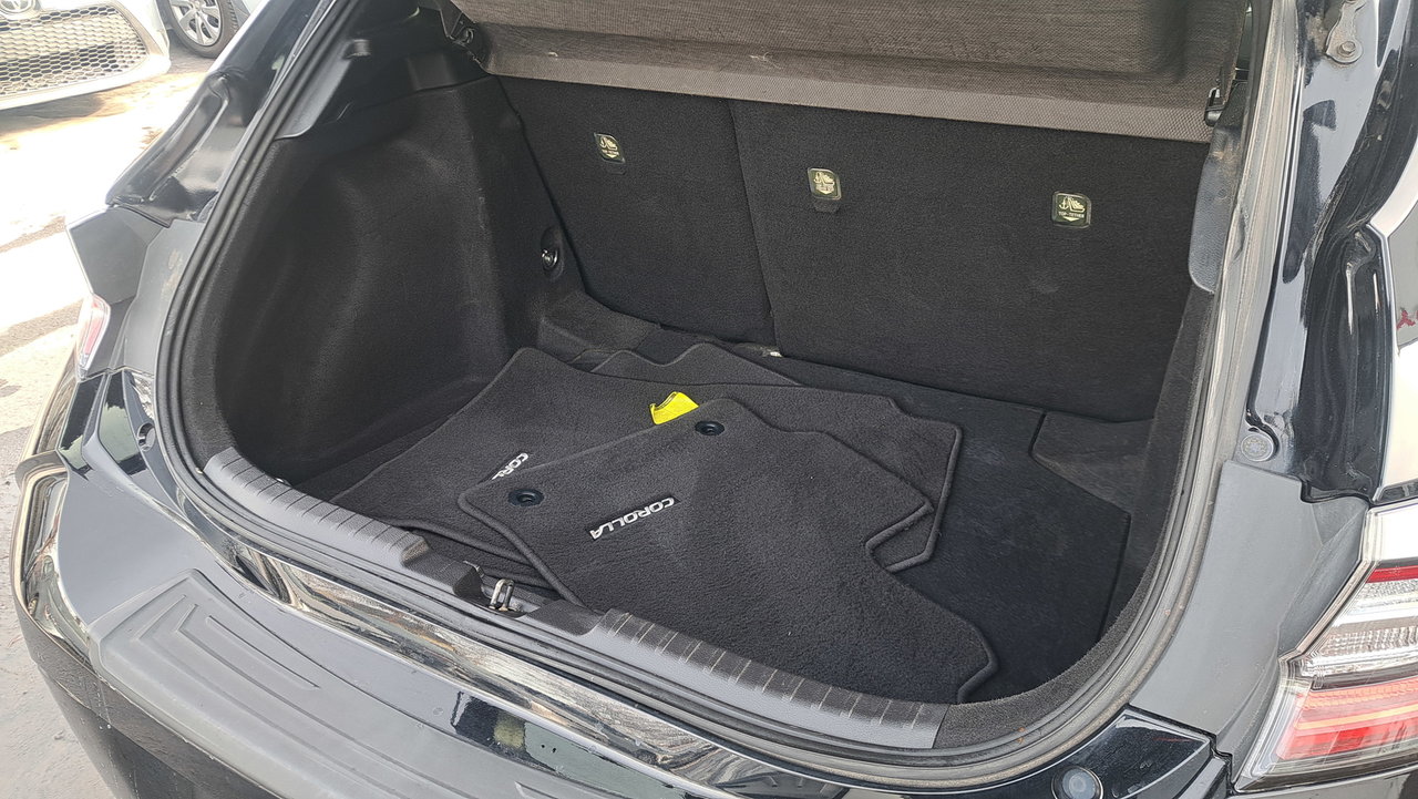 Toyota Corolla Hatchback CVT 2021-28