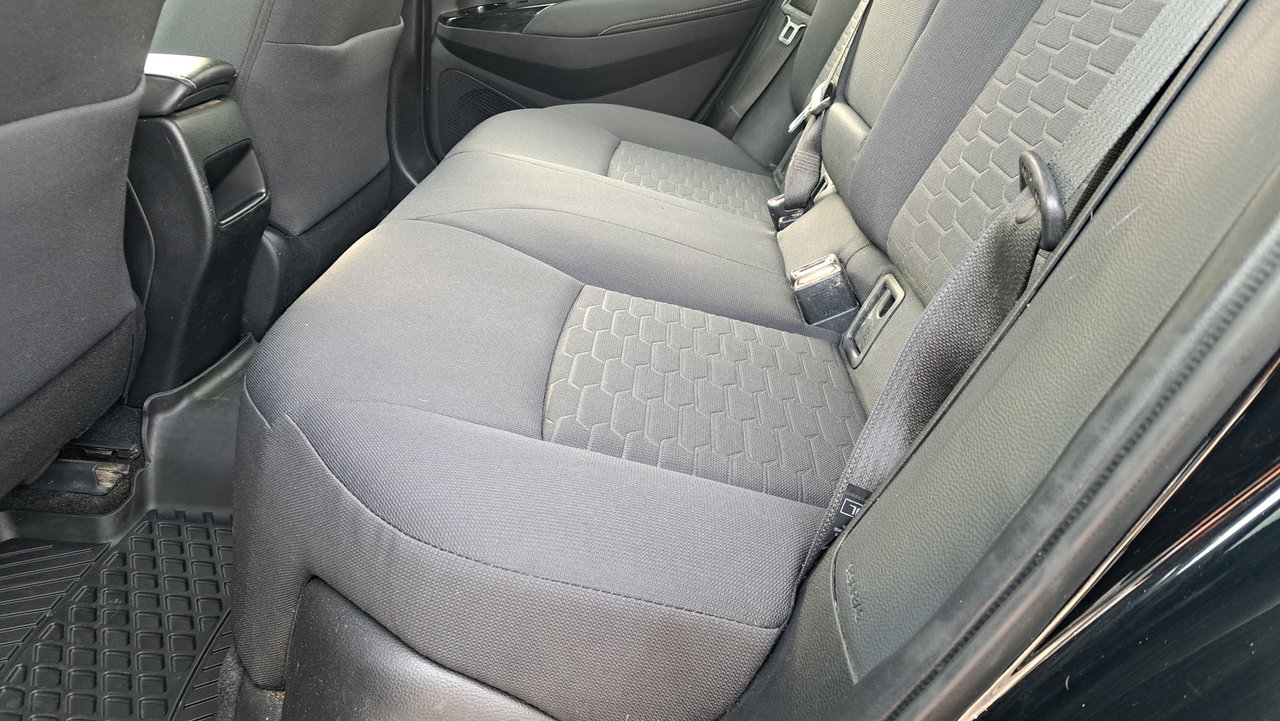 Toyota Corolla Hatchback CVT 2021-23