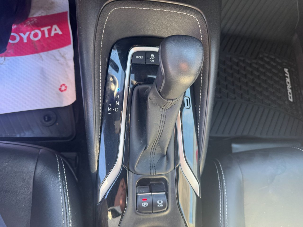 Toyota COROLLA HATCHBACK CVT XSE 2022-14