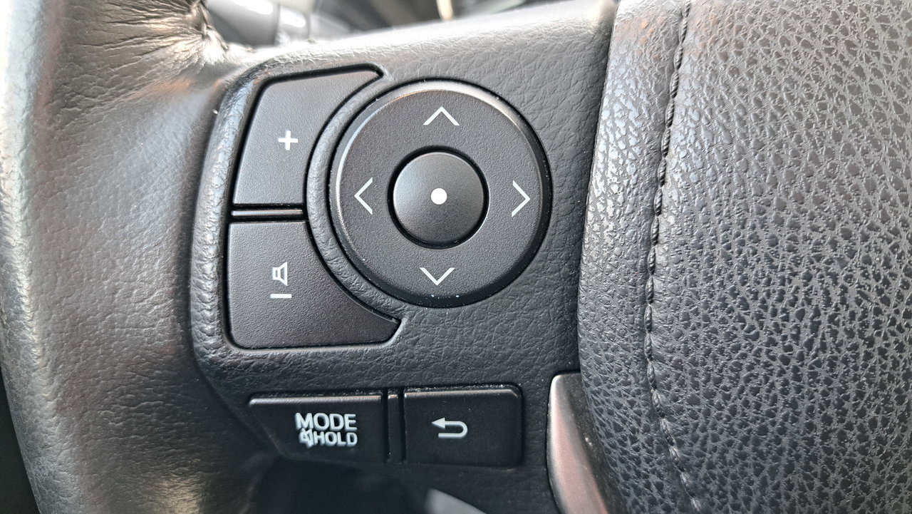 Toyota Corolla LE 2014-14