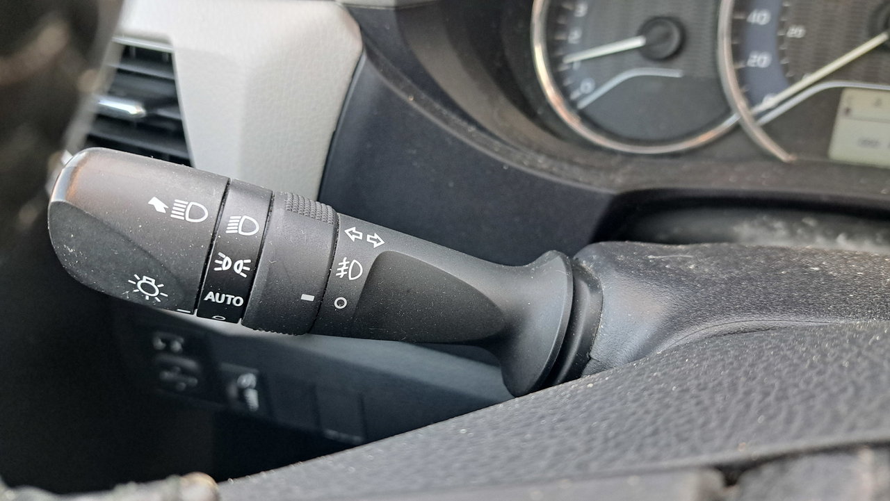 Toyota Corolla LE 2014-15