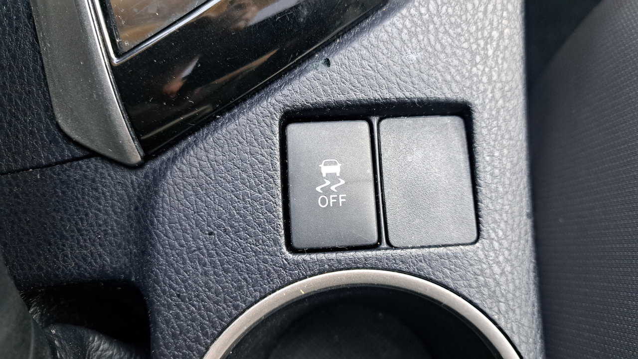 Toyota Corolla LE 2014-23