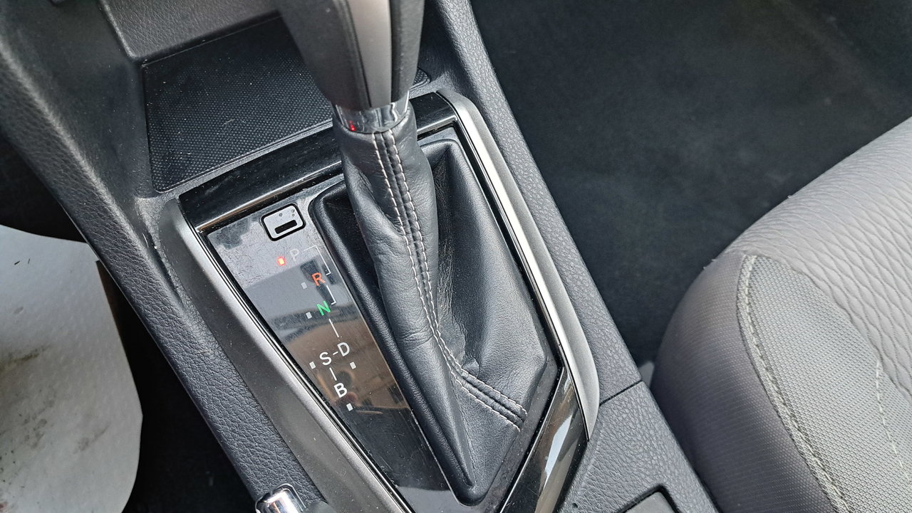 Toyota Corolla LE 2014-22