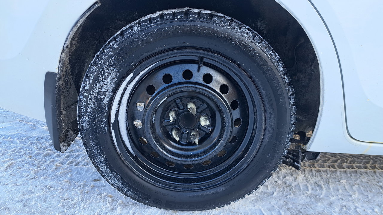 Toyota Corolla LE 2014-36