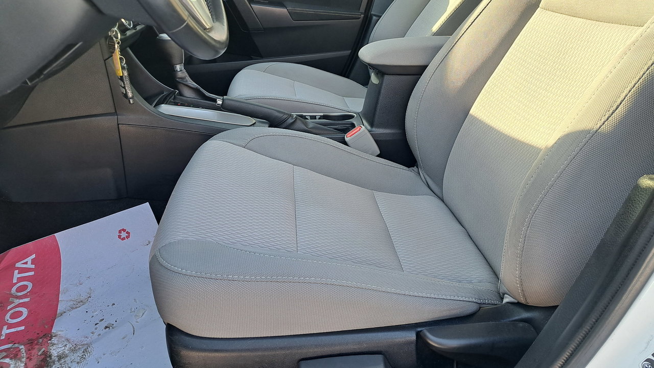 Toyota Corolla LE 2014-7