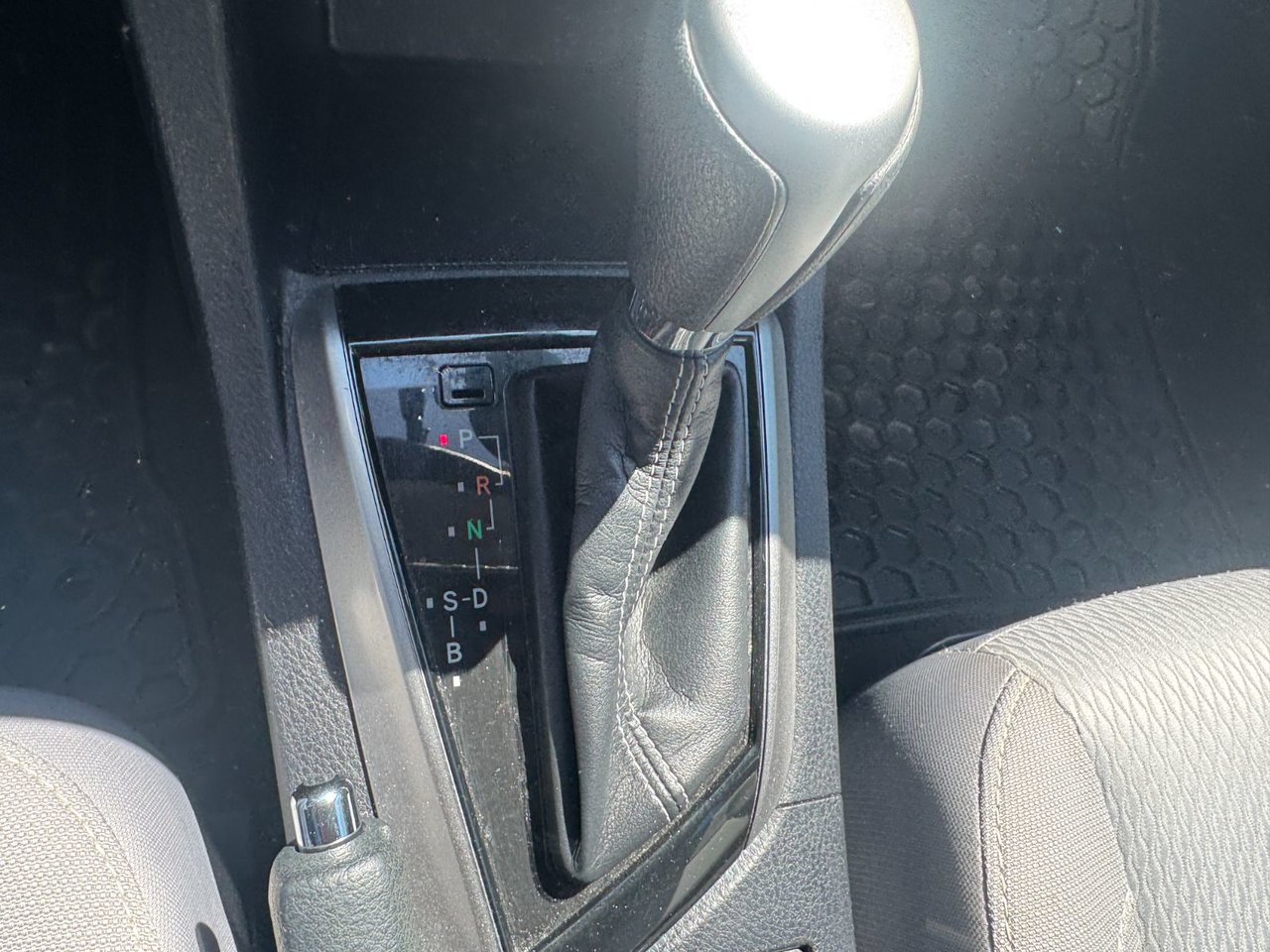 Toyota Corolla L 2016-11