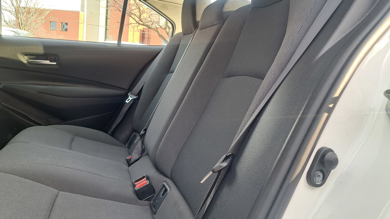 Toyota Corolla L CVT 2020-25