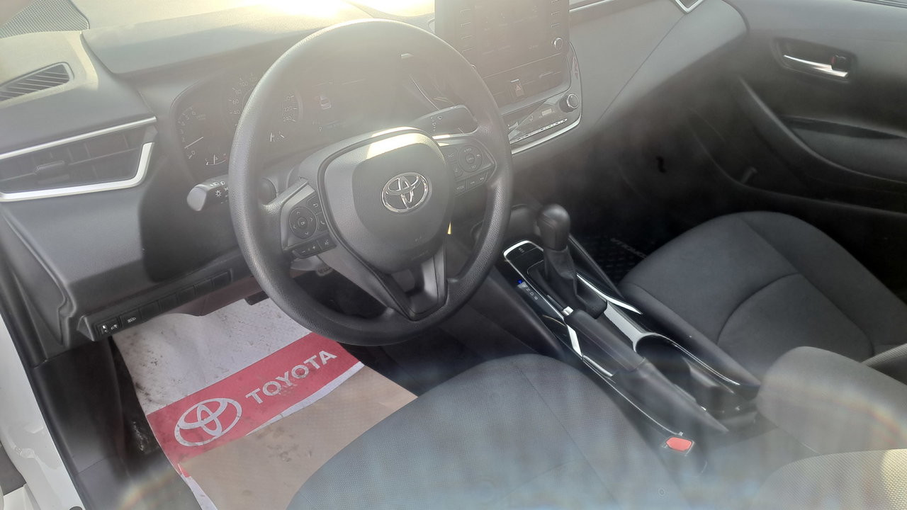 Toyota Corolla L CVT 2020-9