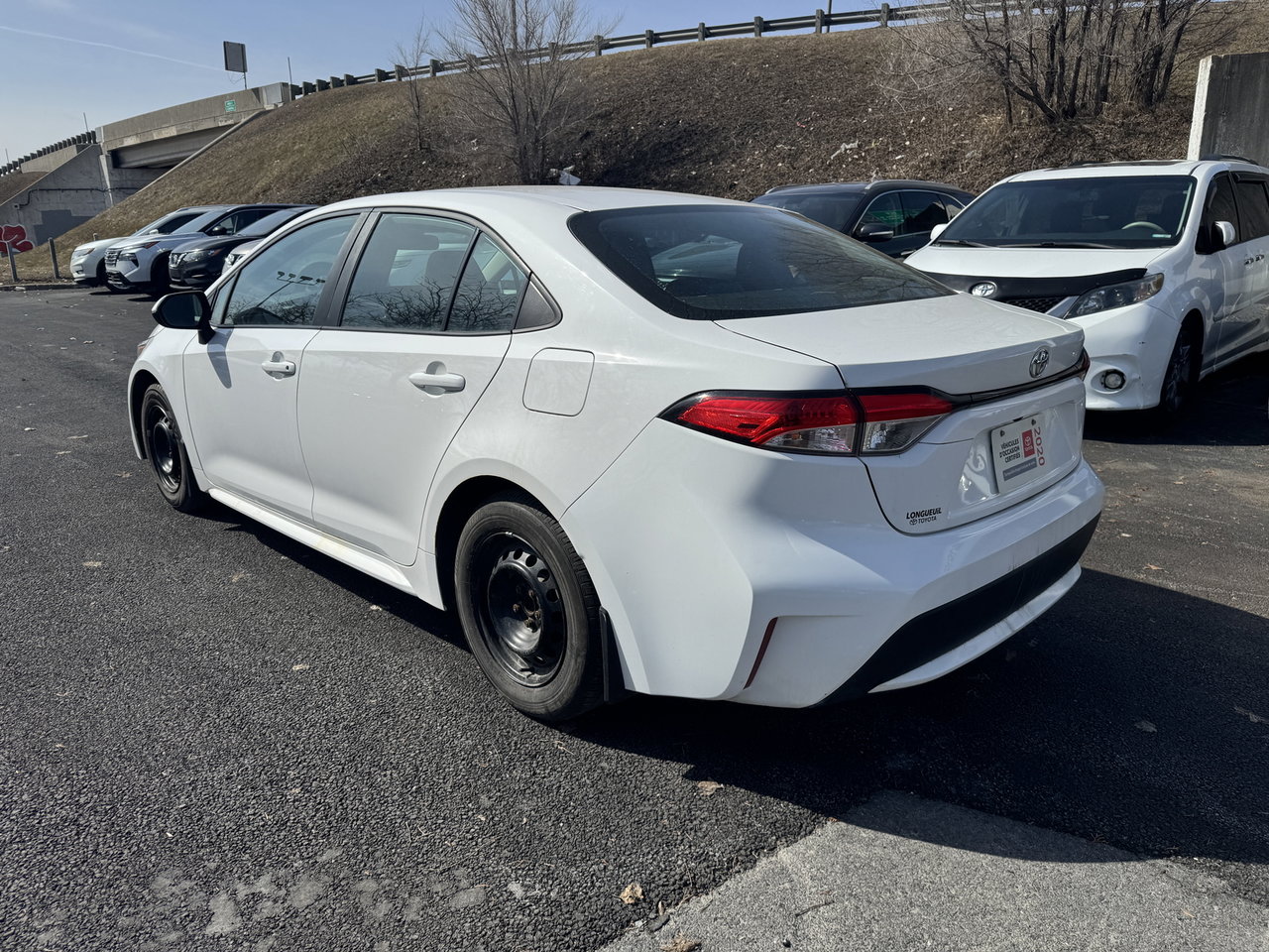 Toyota Corolla L CVT 2020-4