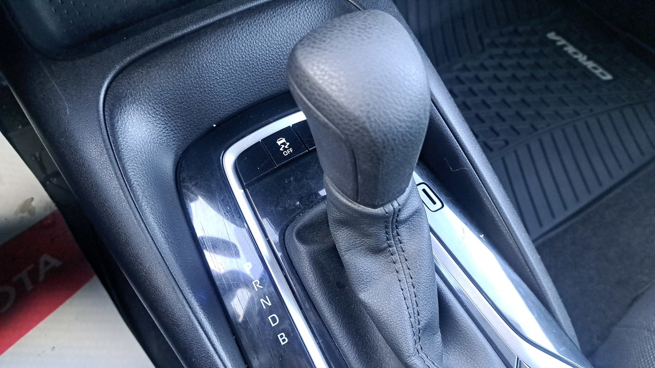 2021 Toyota Corolla L CVT-21