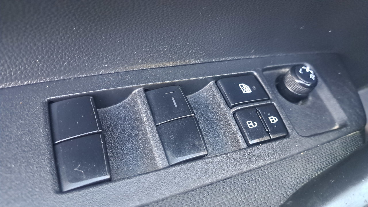 2021 Toyota Corolla L CVT-22