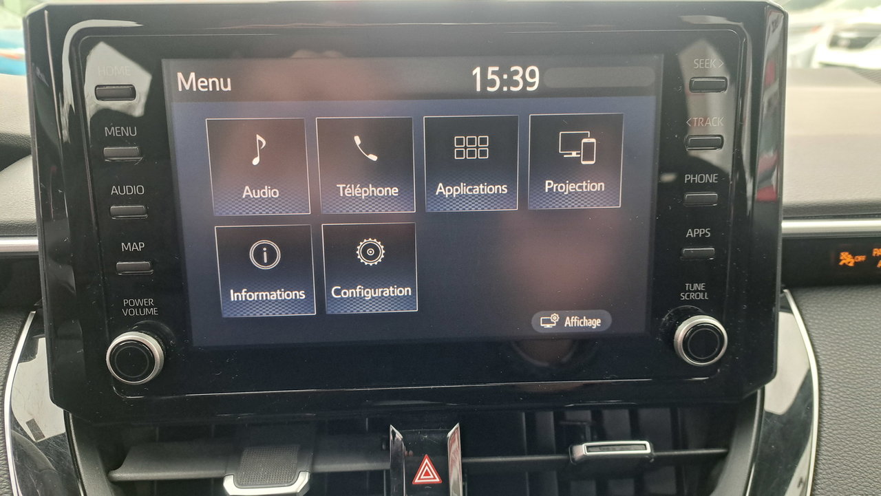 Toyota Corolla SE CVT 2022-17