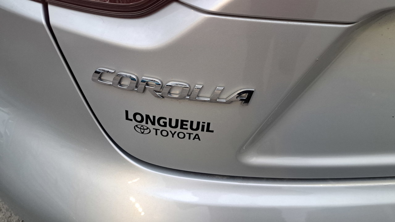 Toyota Corolla XSE CVT 2023-30