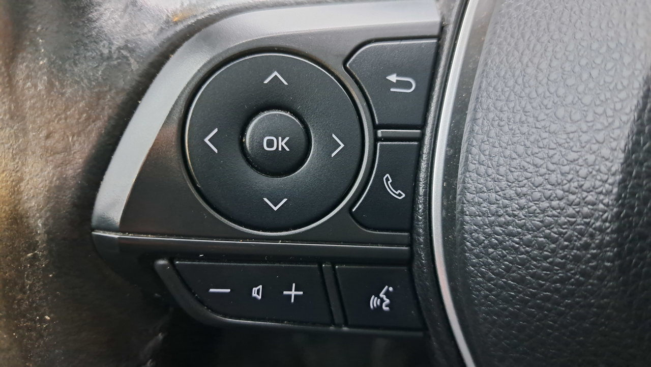 Toyota Corolla XSE CVT 2023-14
