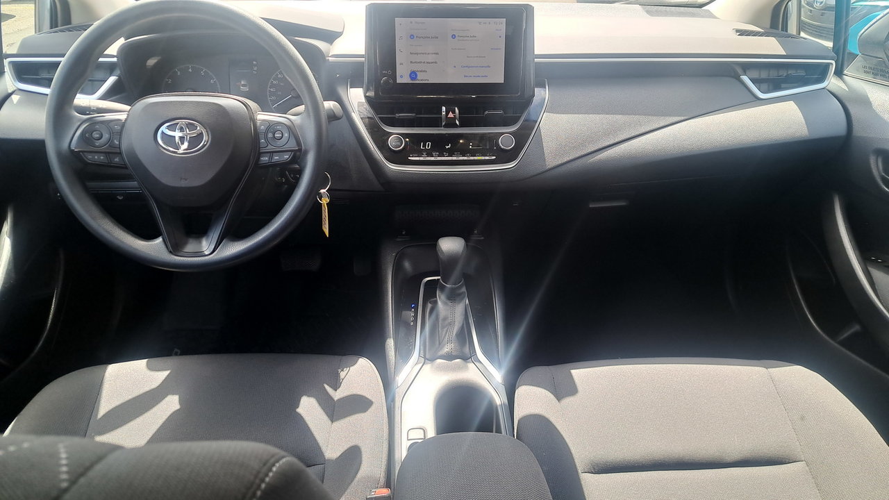 2023 Toyota Corolla-26