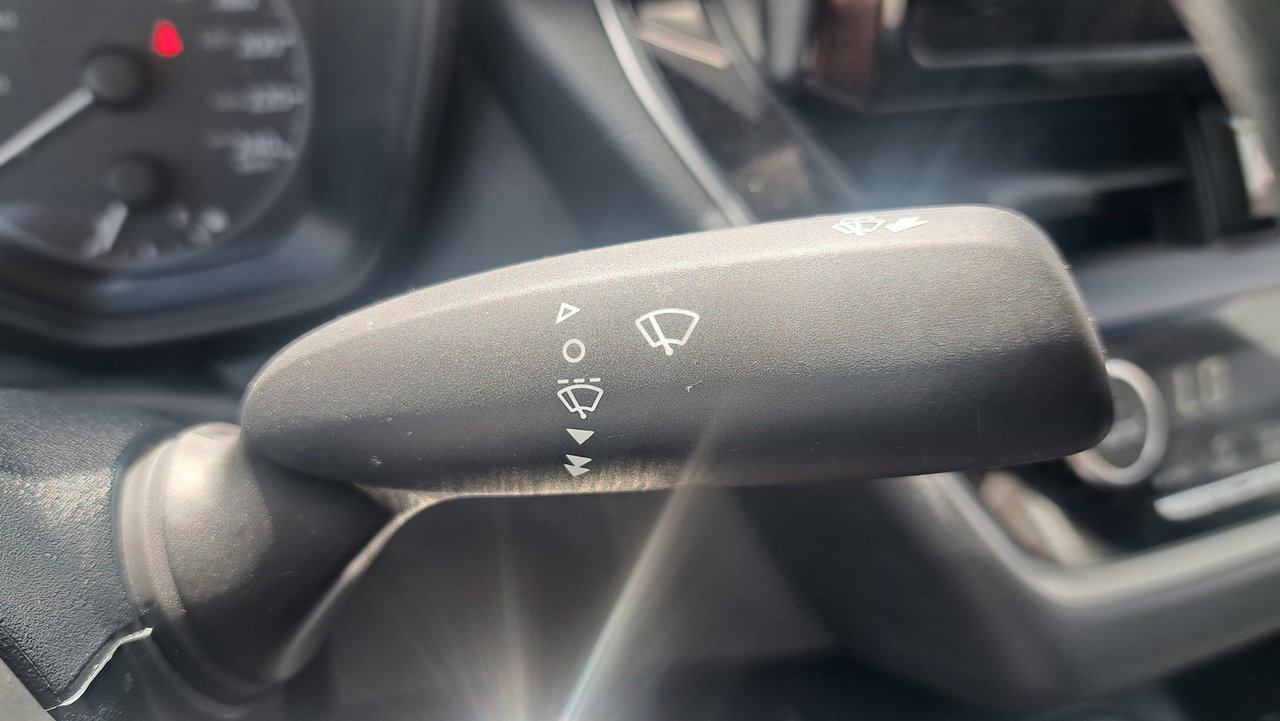 2023 Toyota Corolla-13