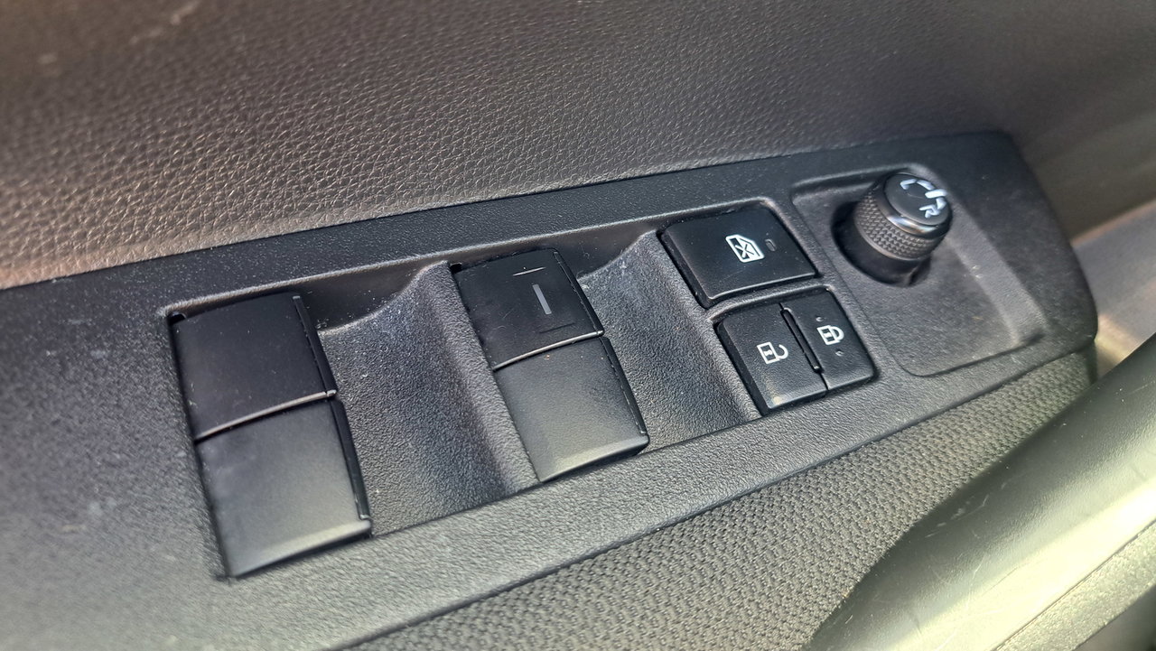 2023 Toyota Corolla-21