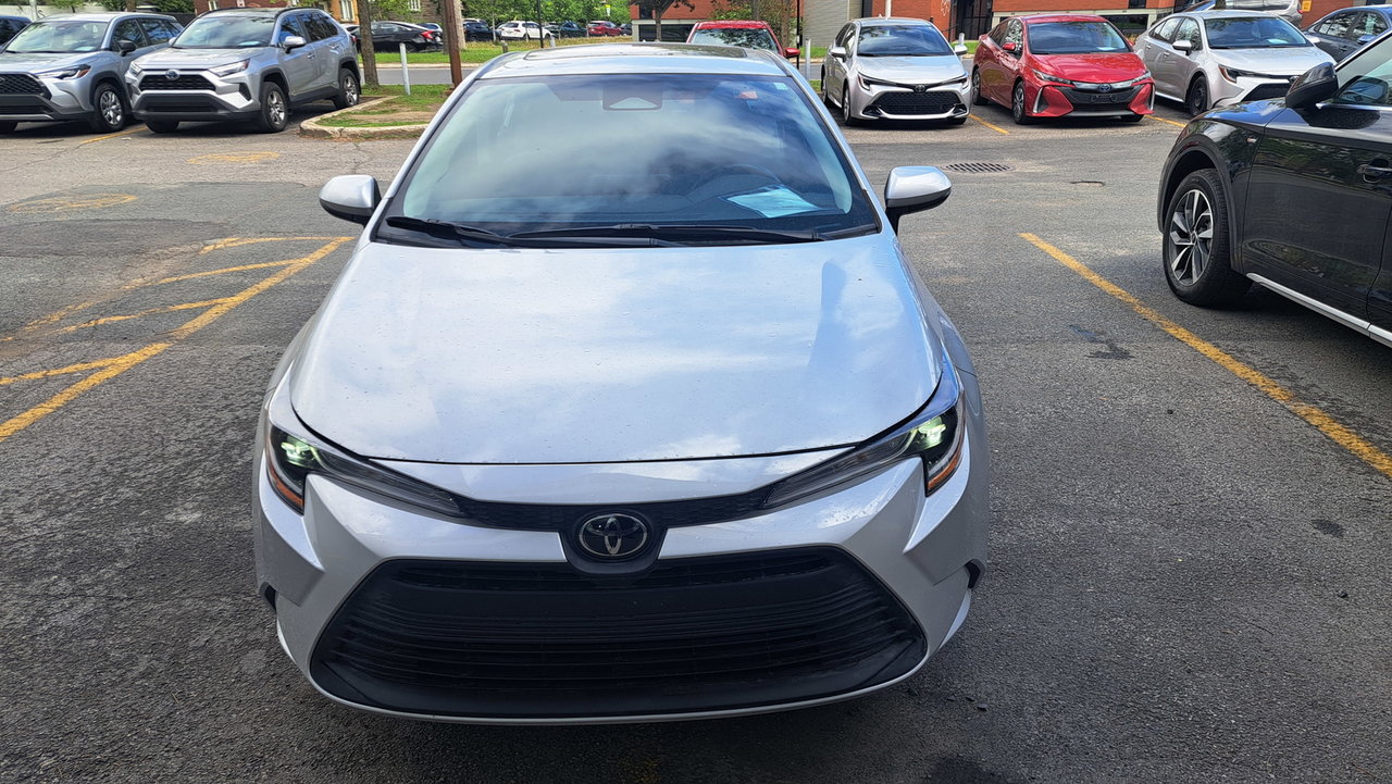 Toyota Corolla  2023-37