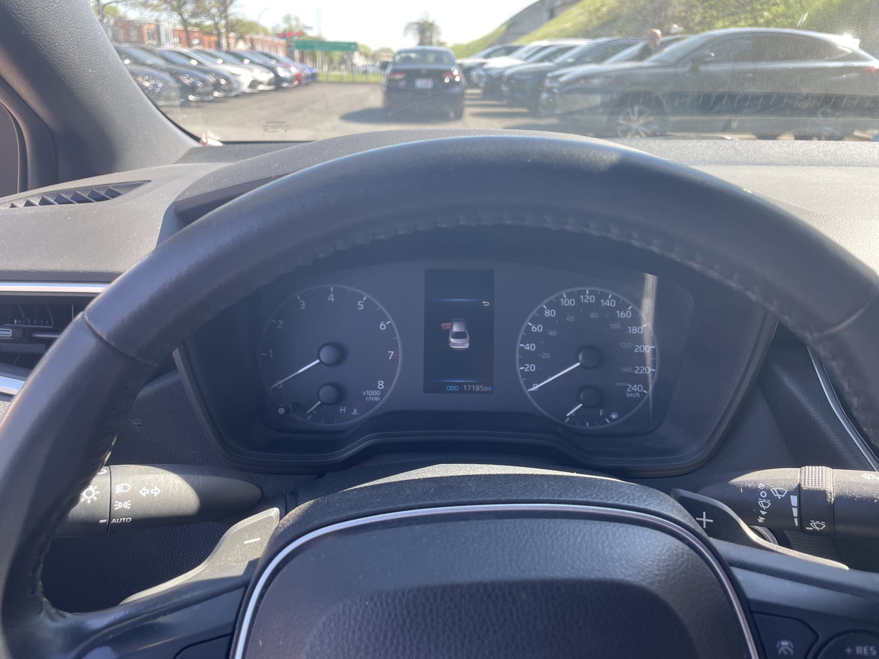 Toyota Corolla SE 2023-8