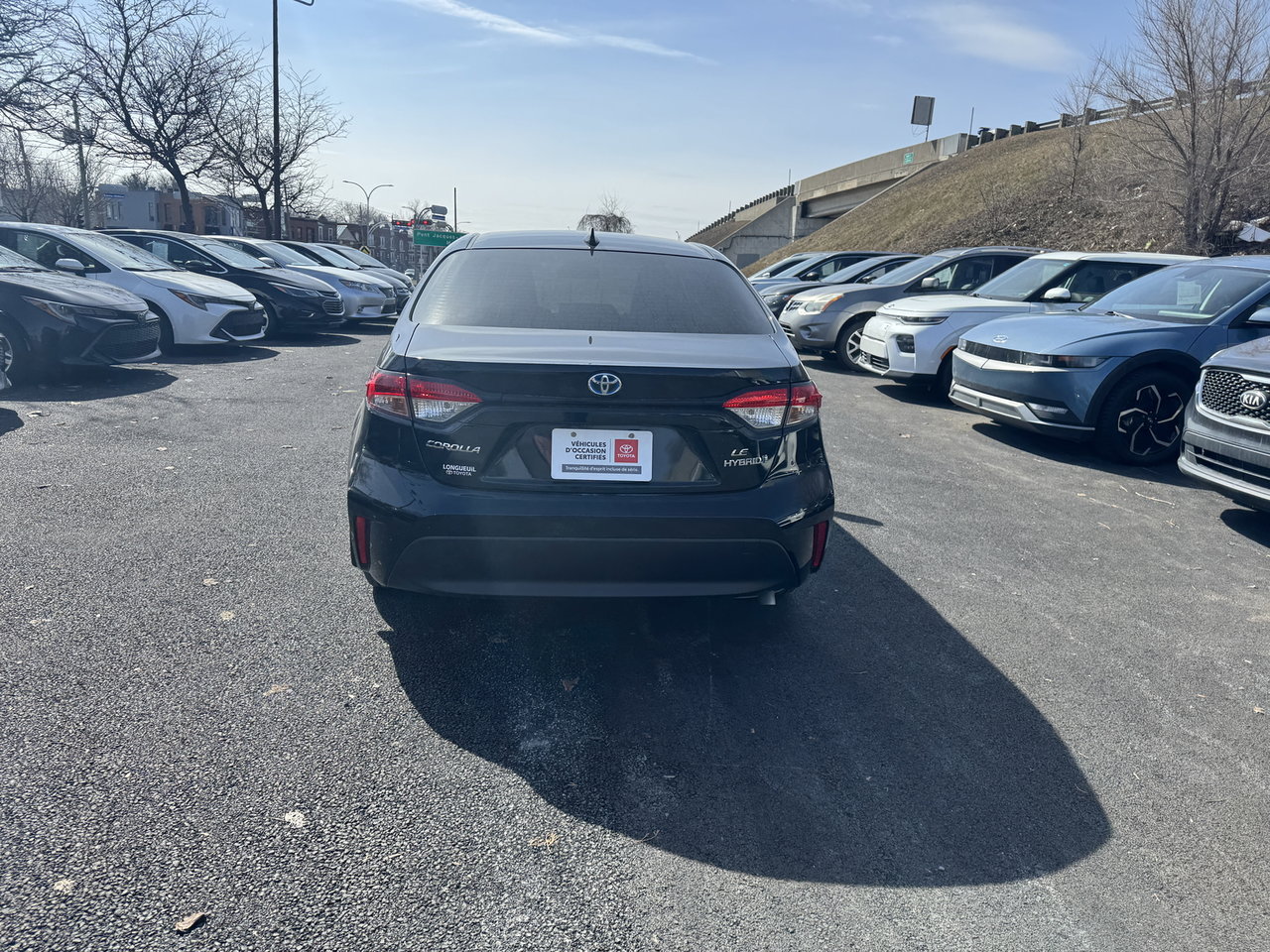 Toyota Corolla Hybrid LE 2024-34