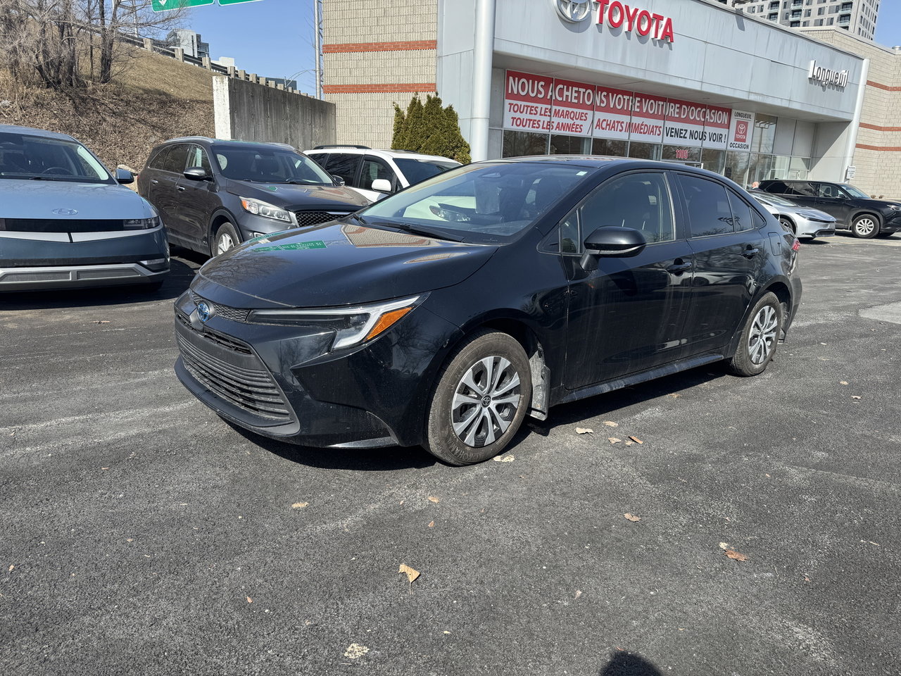 Toyota Corolla Hybrid LE 2024-0