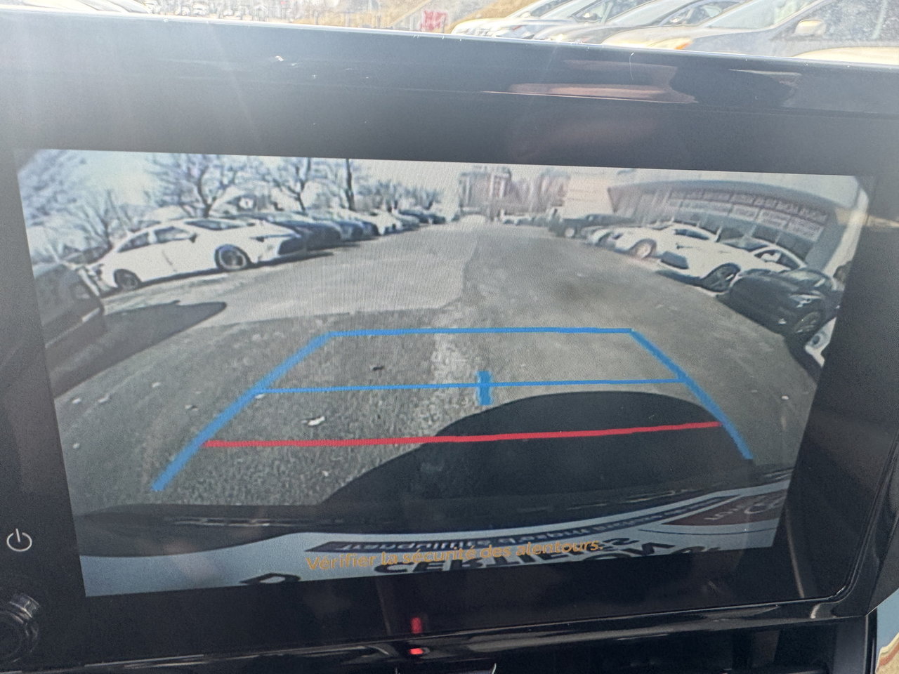 Toyota Corolla Hybrid LE 2024-24