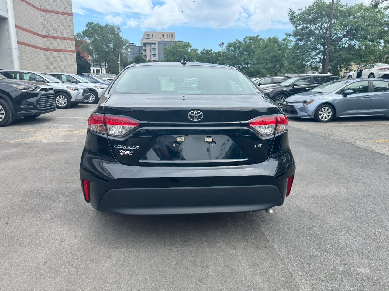 Toyota Corolla LE 2024-5