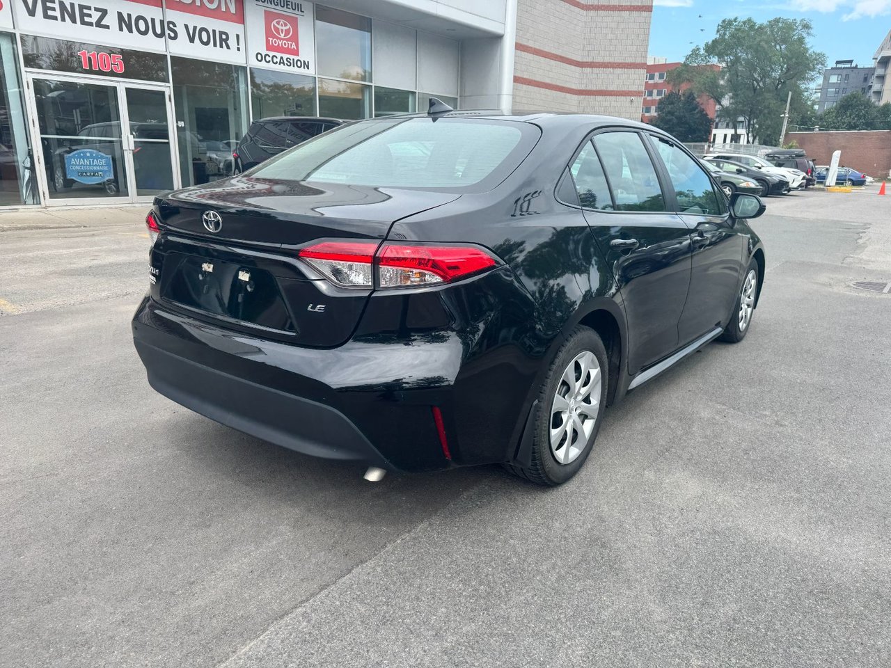 Toyota Corolla LE 2024-4