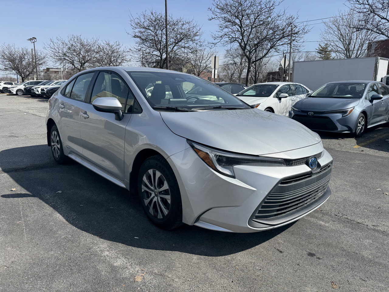 Toyota Corolla Hybrid LE 2025-1