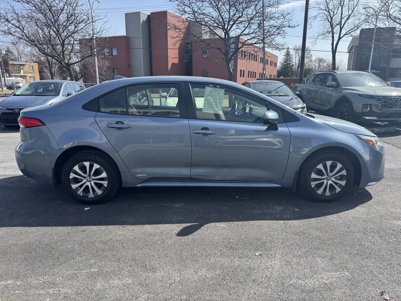 2025 Toyota Corolla AWD Hybrid LE-2
