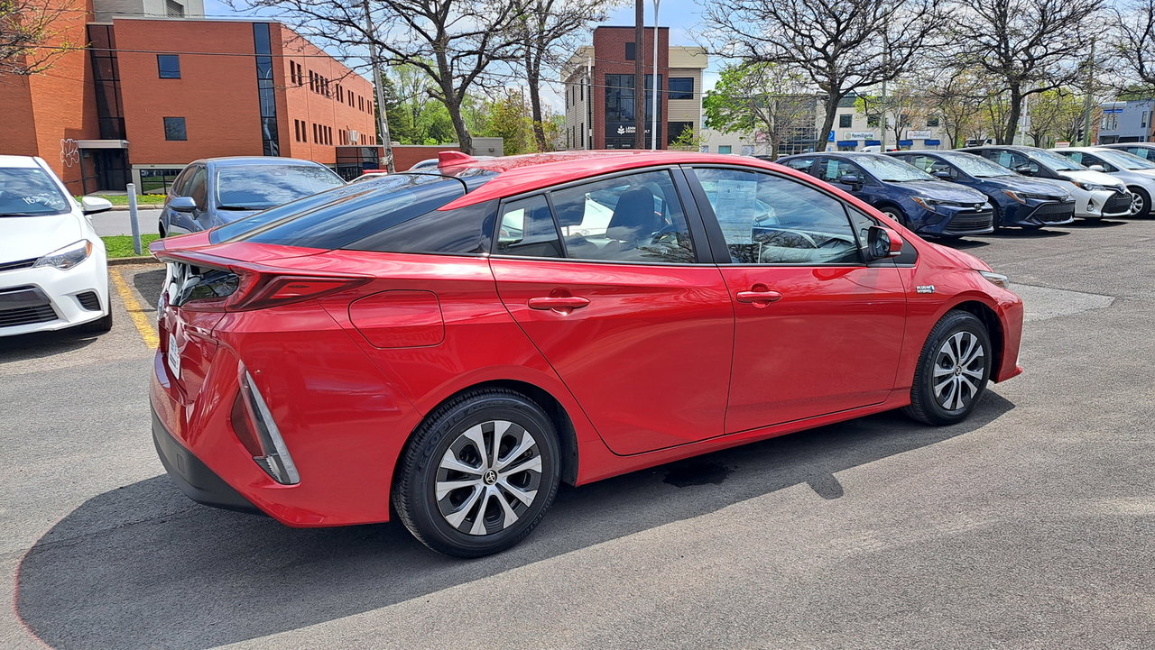 2021 Toyota Prius Prime-3