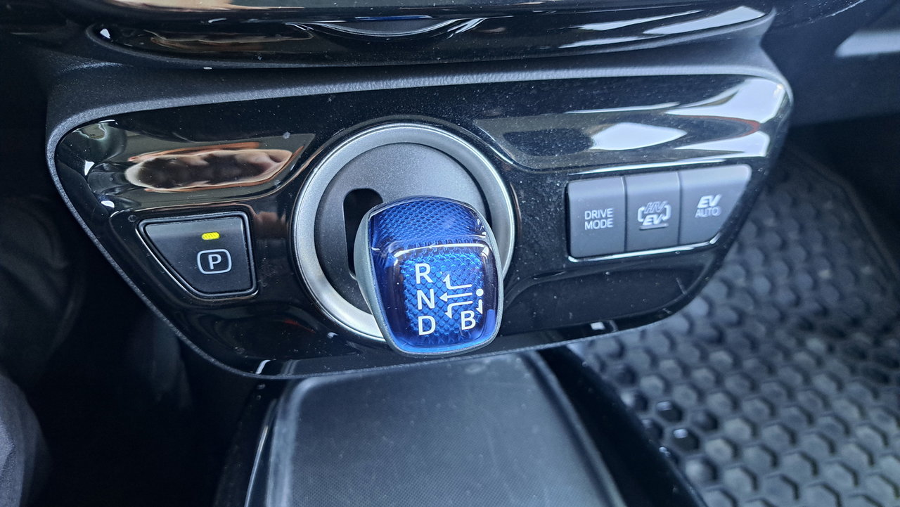 2021 Toyota Prius Prime-22