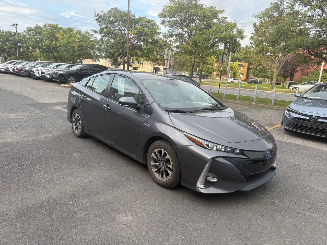 2022 Toyota Prius Prime Upgrade-6