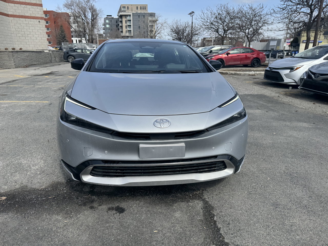 Toyota Prius Plug-in Hybrid XSE 2023-14