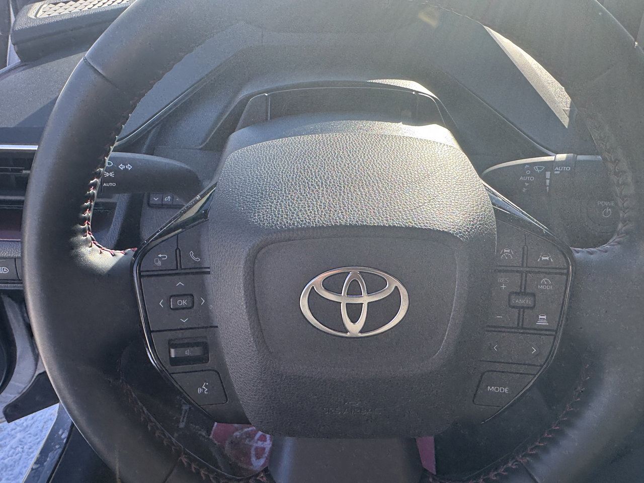 Toyota Prius Plug-in Hybrid XSE 2023-5