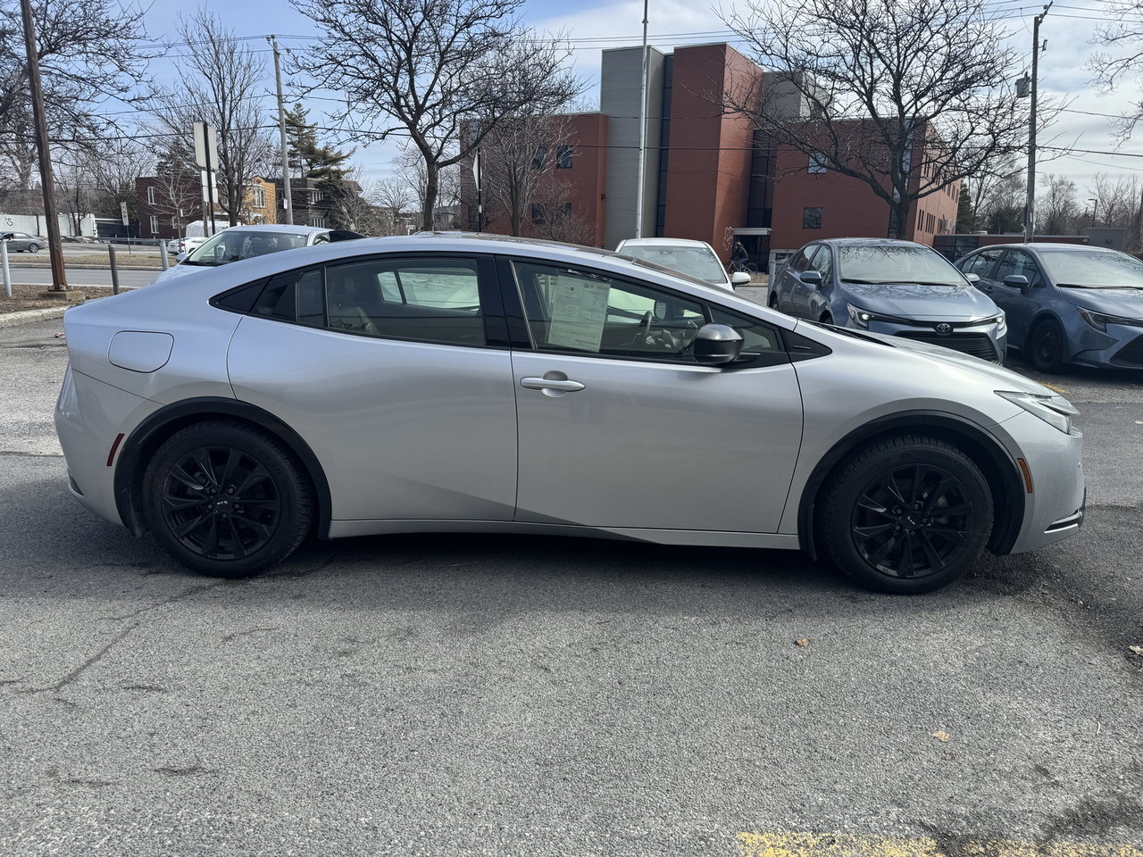 Toyota Prius Plug-in Hybrid XSE 2023-2