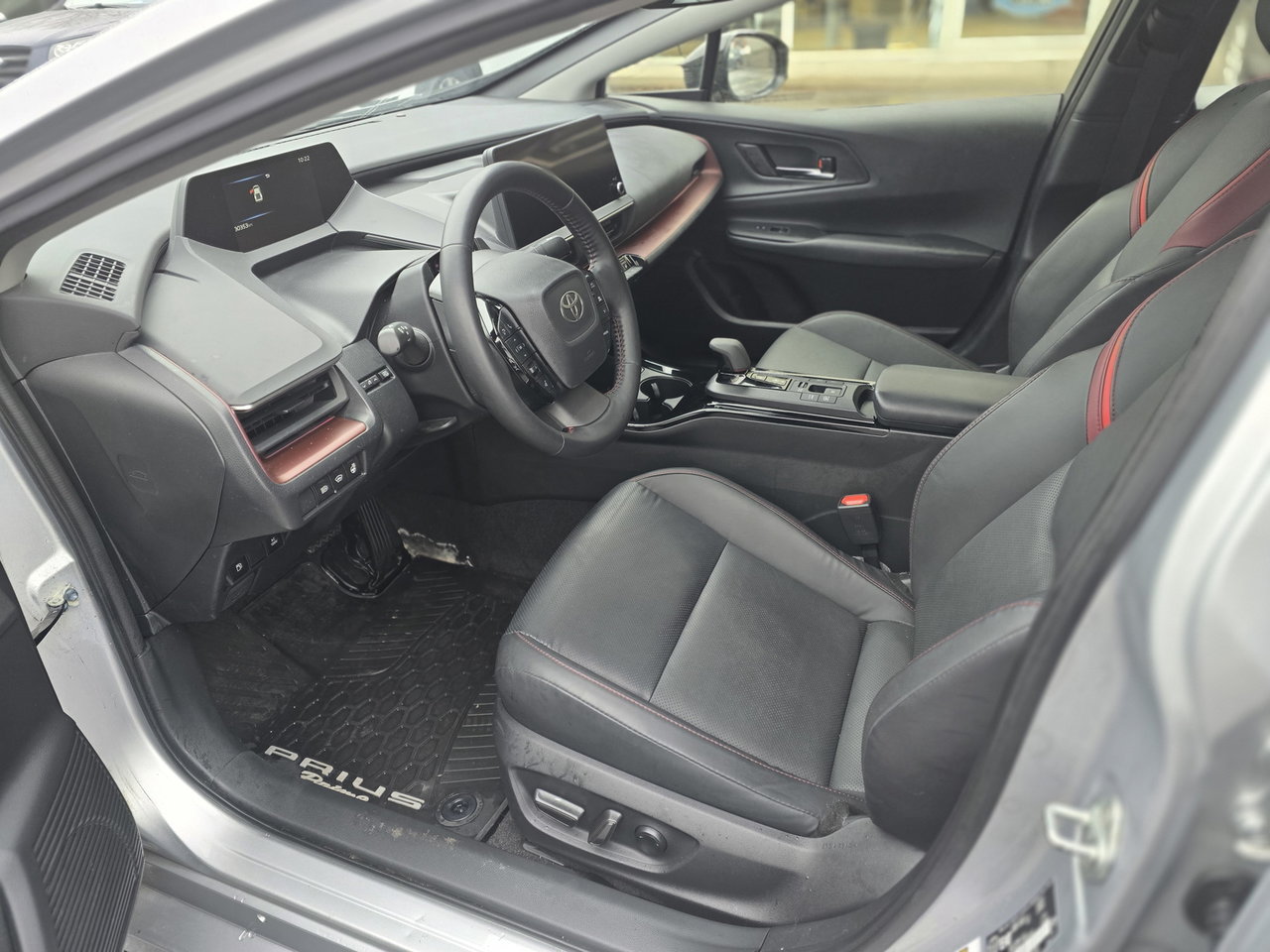 Toyota Prius Plug-in Hybrid XSE 2023-6