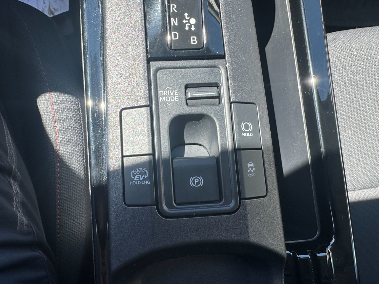 2023 Toyota Prius Prime SE-13